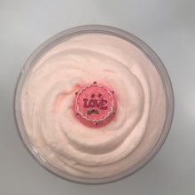 STRAWBERRY CHEESECAKE FROSTING